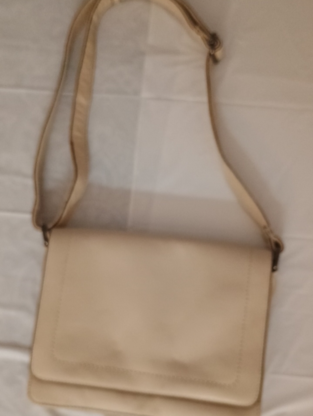 Women's Cream Crossbody Shoulder Bag - Minimalist Everyday Purse Genicci Brand.